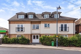 - 77 St Johns Hill