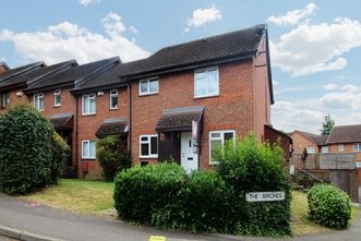 End Of Terrace House to rent - The Birches