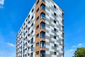 Flat to rent - Azalea Drive
