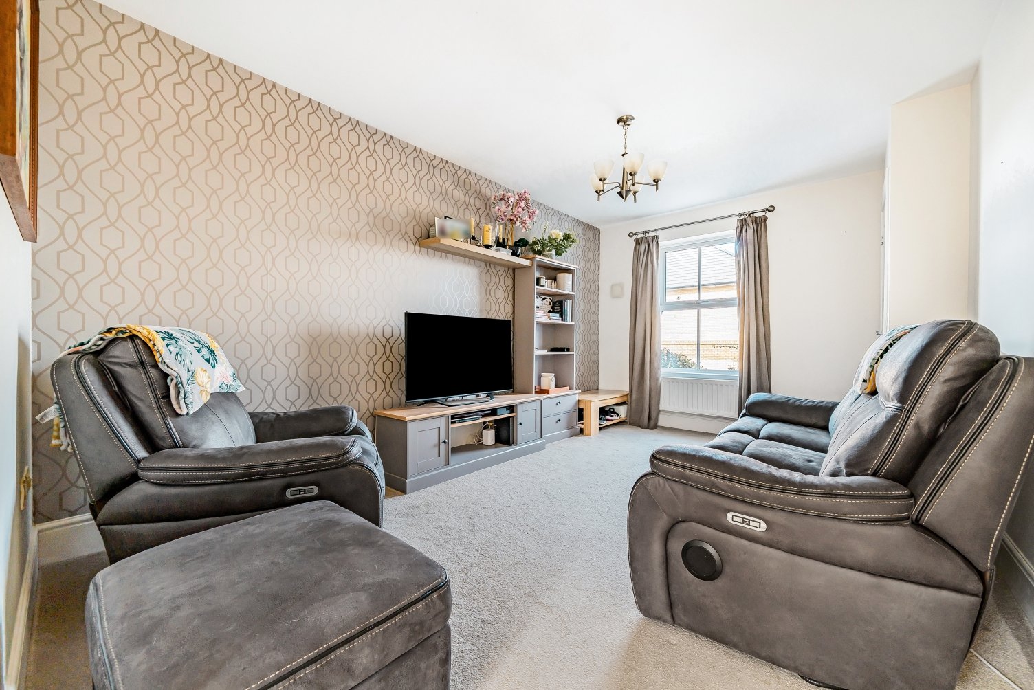 Terraced House to rent in Mason Avenue, , DA10 Acorn