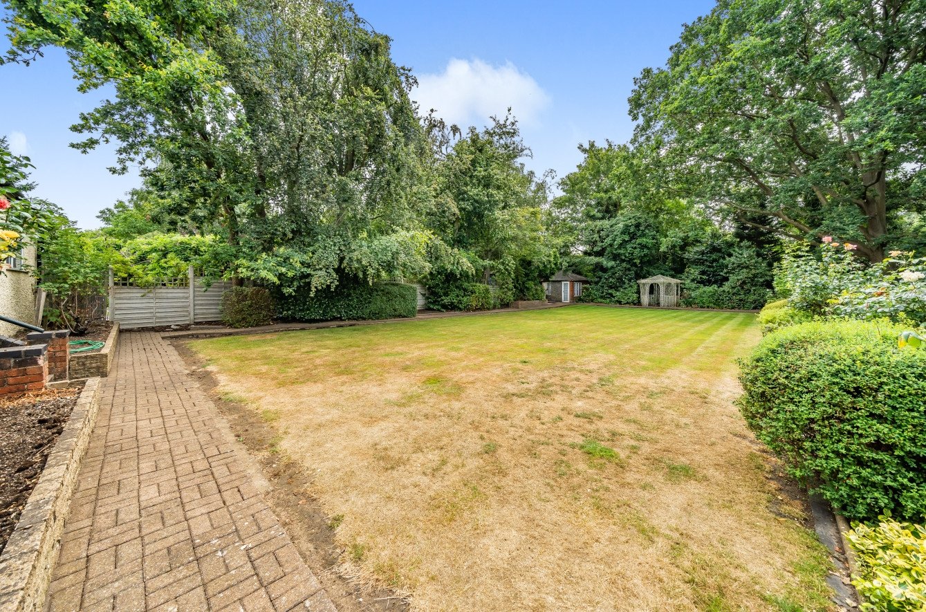 Detached House for sale in Kings Hall Road, Beckenham, , BR3 Langford