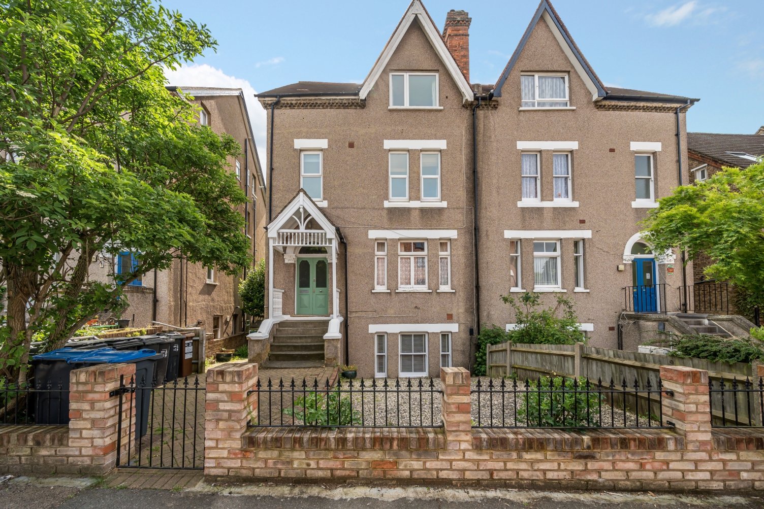 Flat for sale in Maberley Road, London, , SE19 John Payne