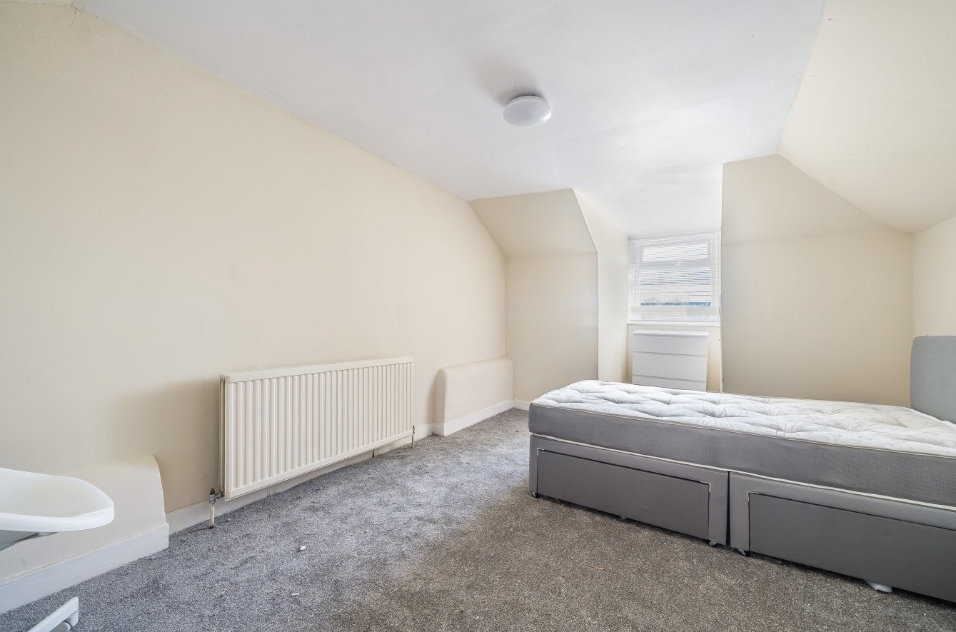 Flat to rent in Catford Hill, London, , SE6 Acorn