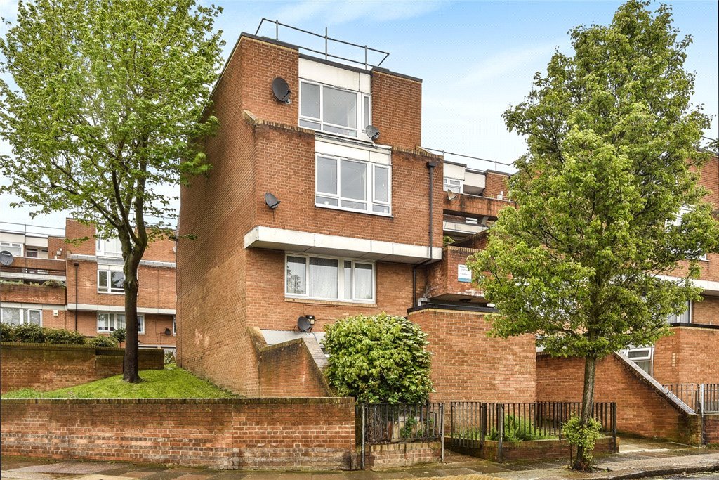 Apartment for sale - Cheltenham Road, London, SE15