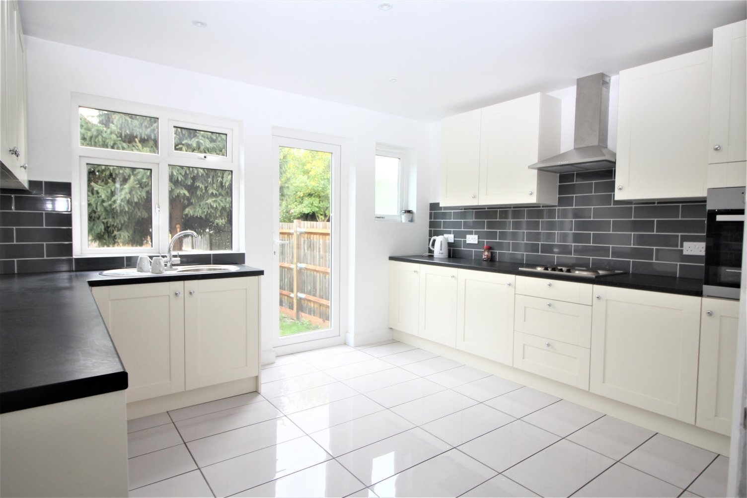 Terraced House to rent in Lovel Avenue, Welling, , DA16 Acorn