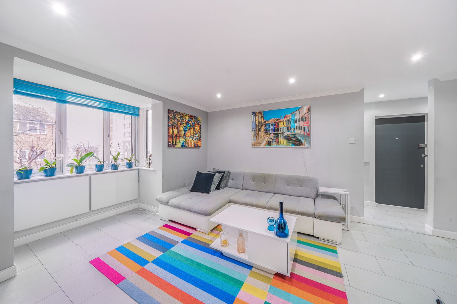 Lazy Owl Image