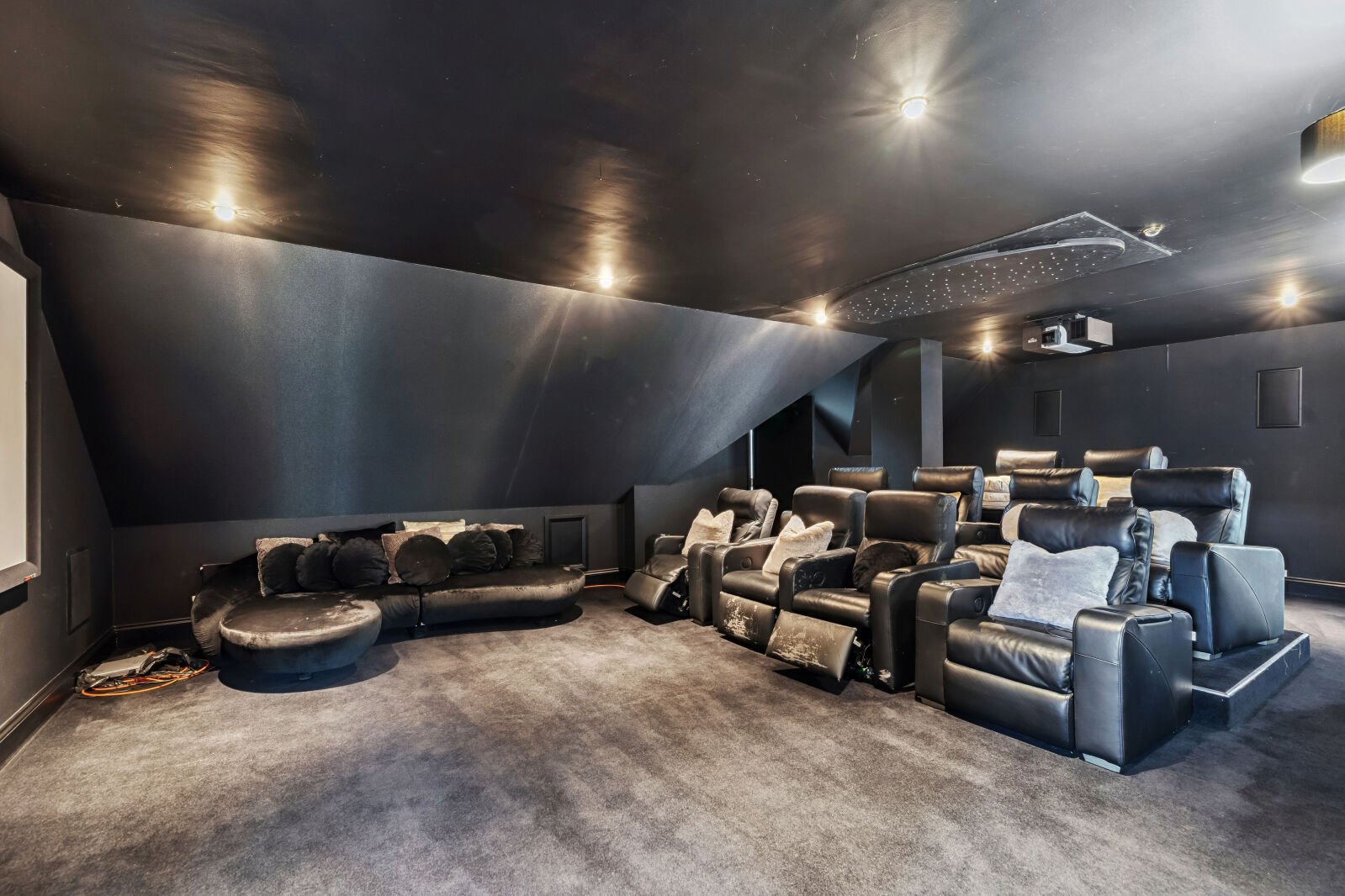 Lazy Owl Image