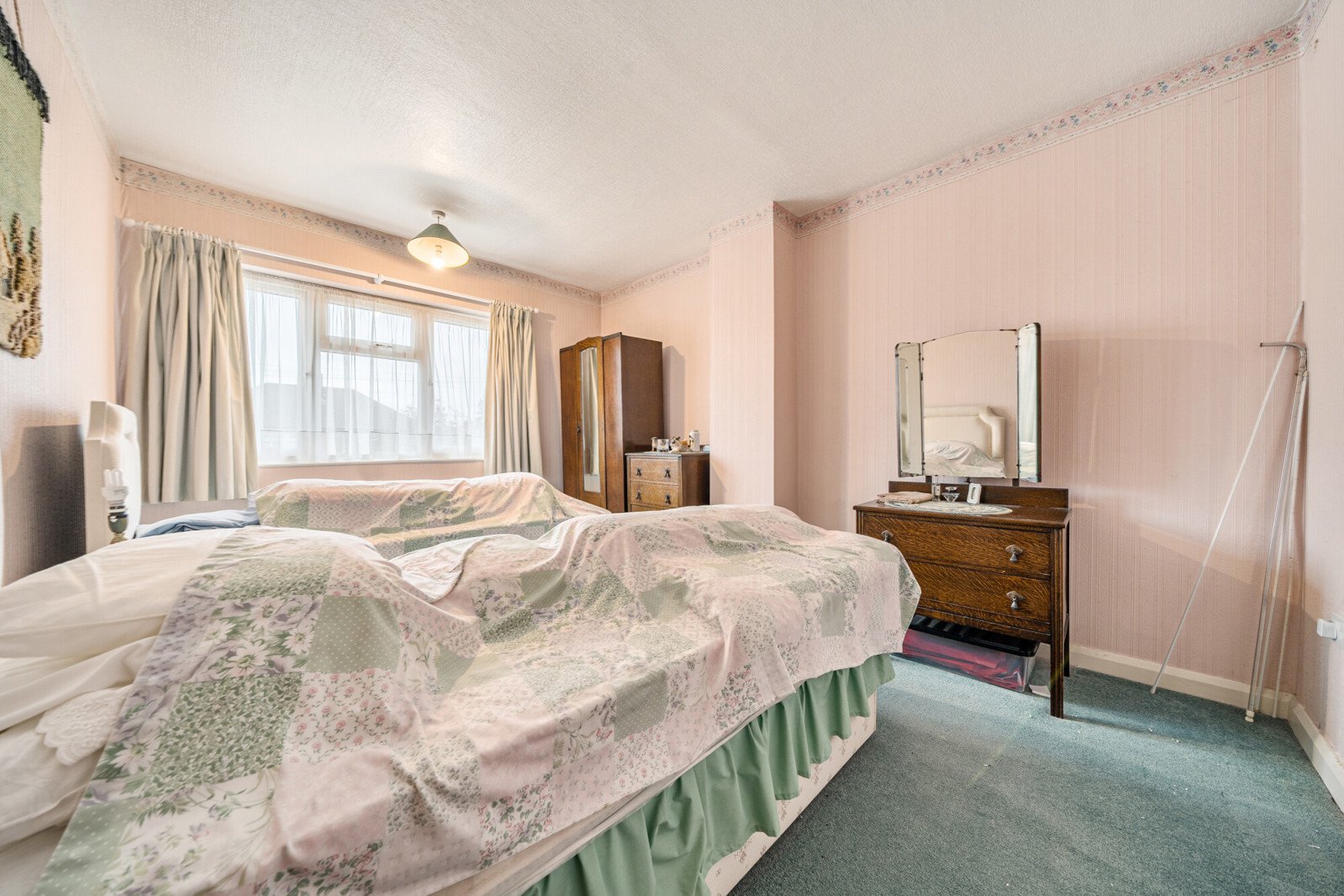 Lazy Owl Image