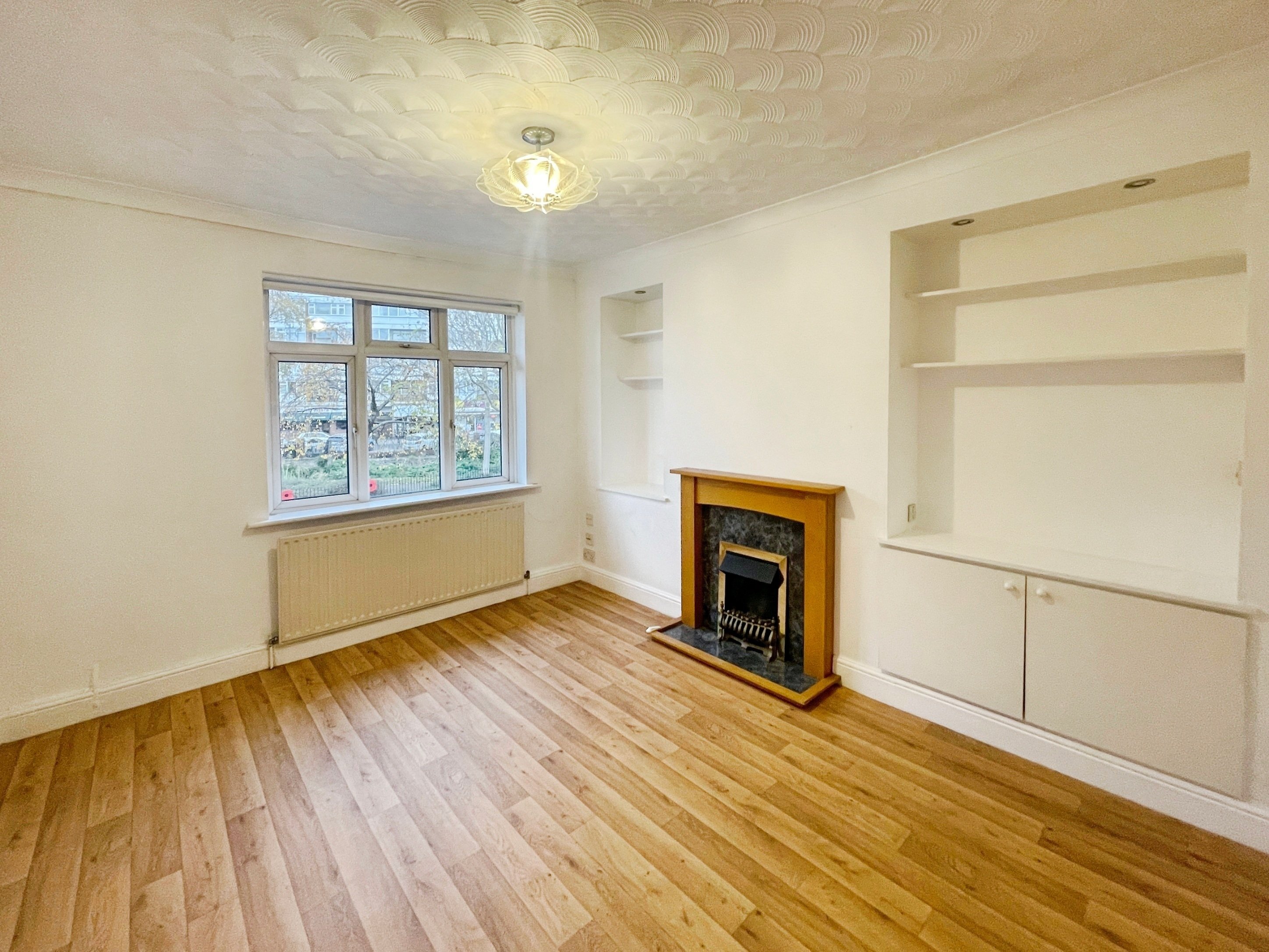 Mixed Use Investment For Sale In Crayford Way Crayford Kent DA1 mixed-use-investment-for-sale-in-crayford-way-crayford-kent-da1