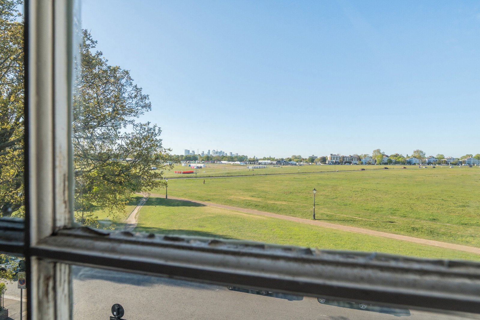 Lazy Owl Image