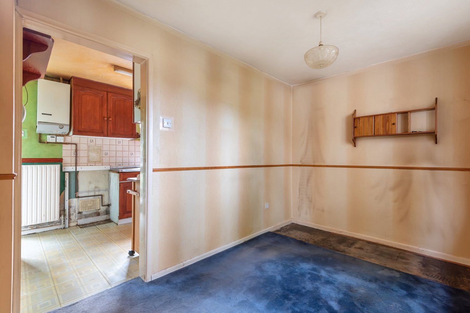 End Of Terrace House in Sherwood Close, Bexley, , DA5 Langford Russell