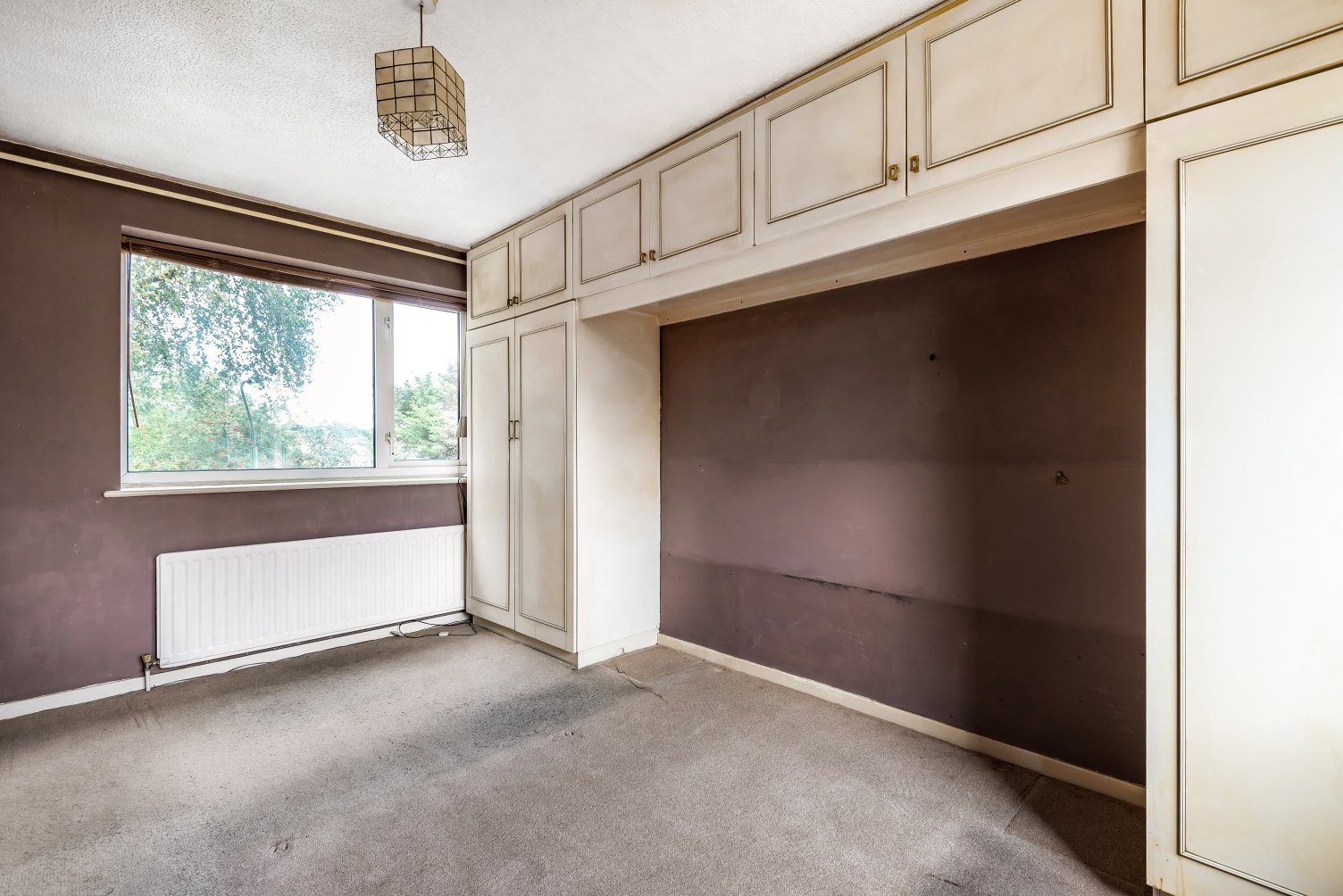 End Of Terrace House in Sherwood Close, Bexley, , DA5 Langford Russell