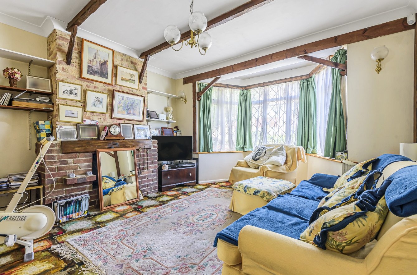 Detached House in Cathcart Drive, Orpington, , BR6 Langford Russell