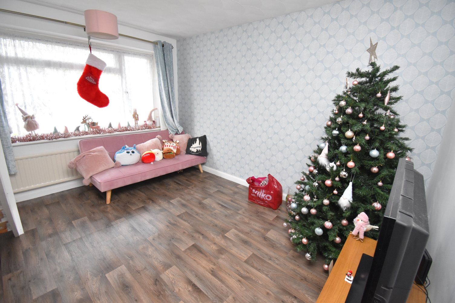 Bungalow in Chalky Bank Road, Gillingham, , ME8 Langford Russell