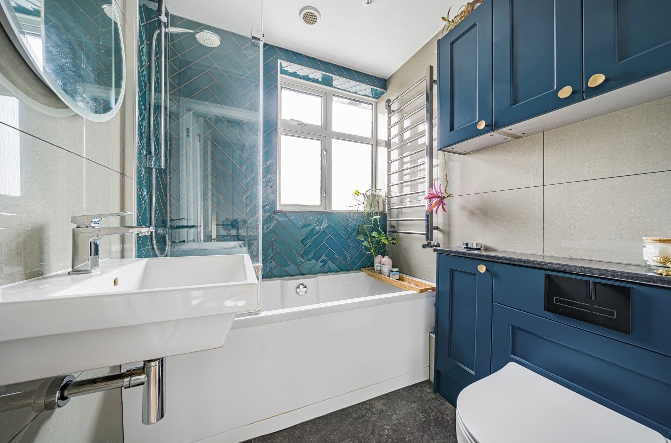 End Of Terrace House for sale in Penshurst Avenue, Sidcup, , DA15