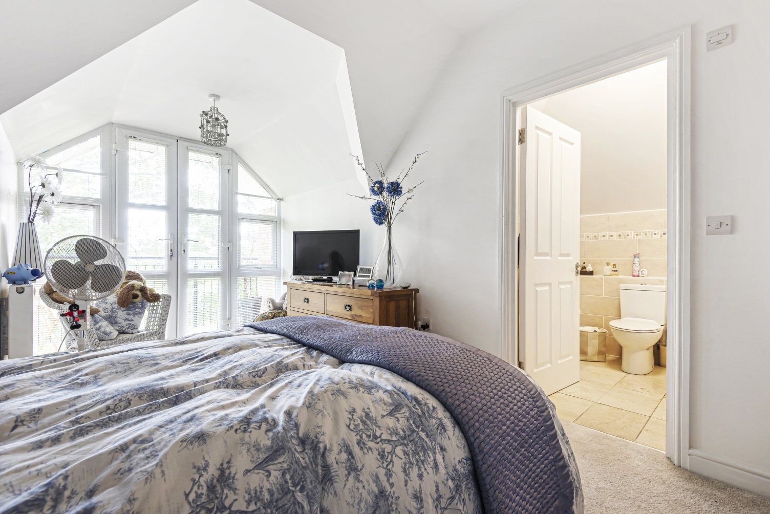 Flat to rent in London Road, Strood, , ME2 Acorn