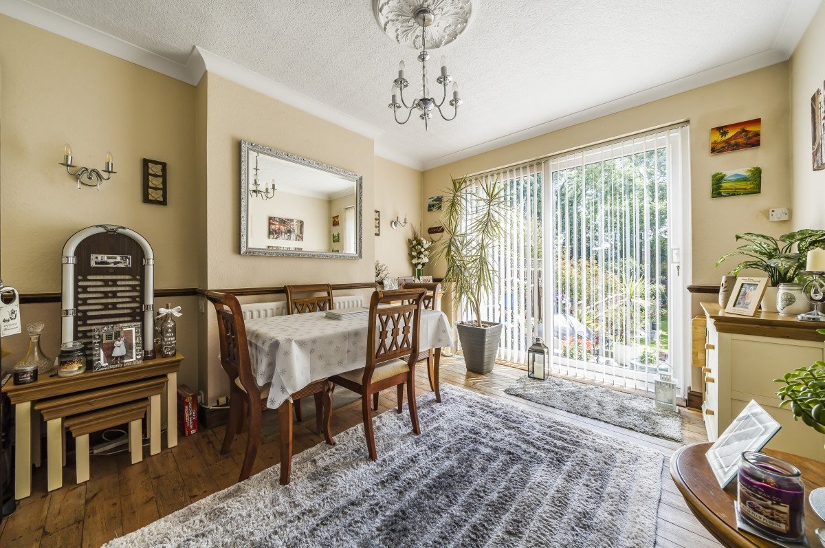Semidetached House for sale in Restons Crescent, , SE9 Acorn