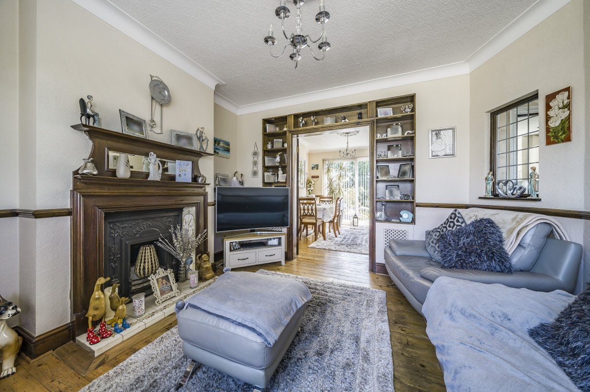 Semidetached House for sale in Restons Crescent, , SE9 Acorn