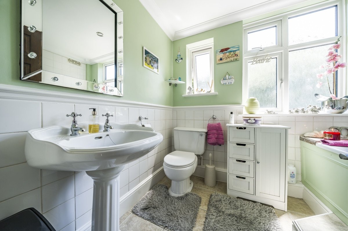 Semidetached House for sale in Restons Crescent, , SE9 John Payne
