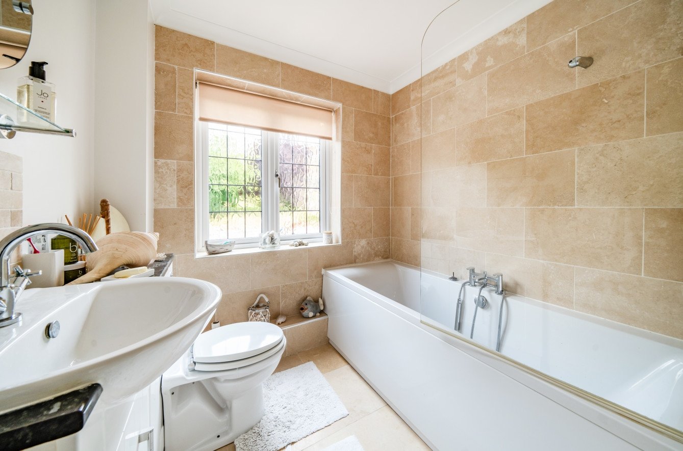 Detached House for sale in Woodclyffe Drive, , BR7 Langford Russell