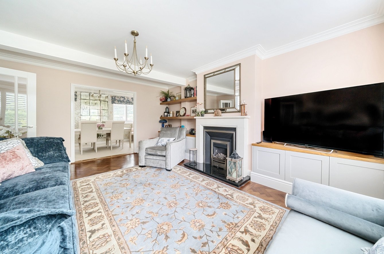 Flat for sale in Kemnal Road, Chislehurst, , BR7 Langford Russell