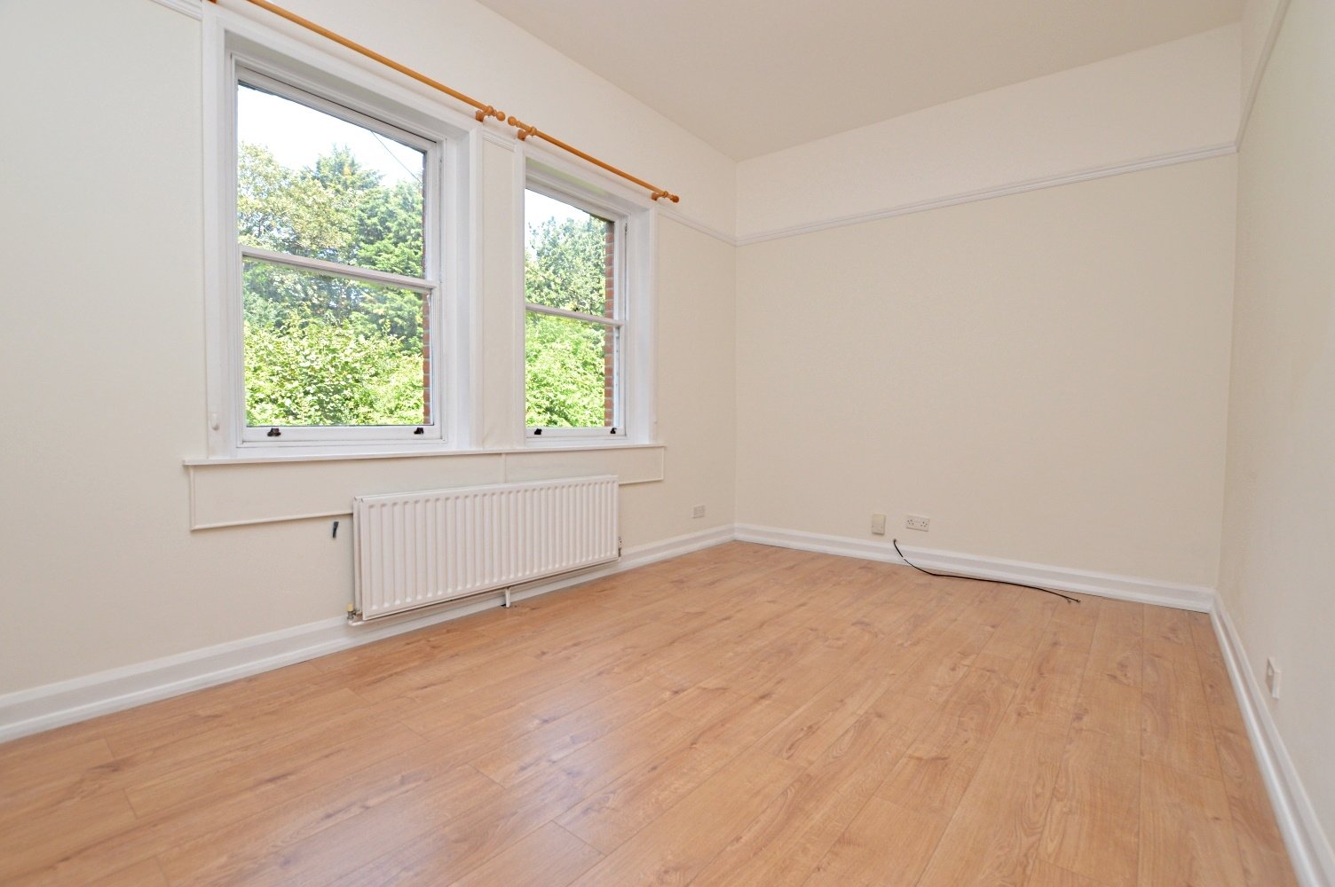 Apartment for sale in Sydenham Avenue, London, , SE26 Acorn