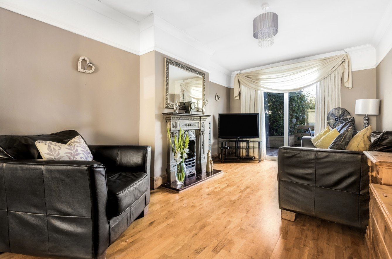 End Of Terrace House for sale in Yorkland Avenue, Kent, , DA16 Acorn