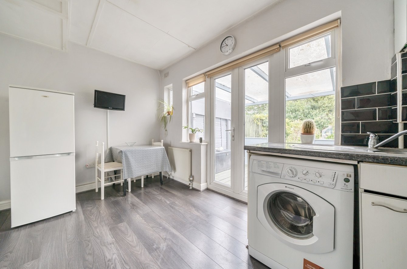 Terraced House for sale in Ingleton Avenue, , DA16 Acorn