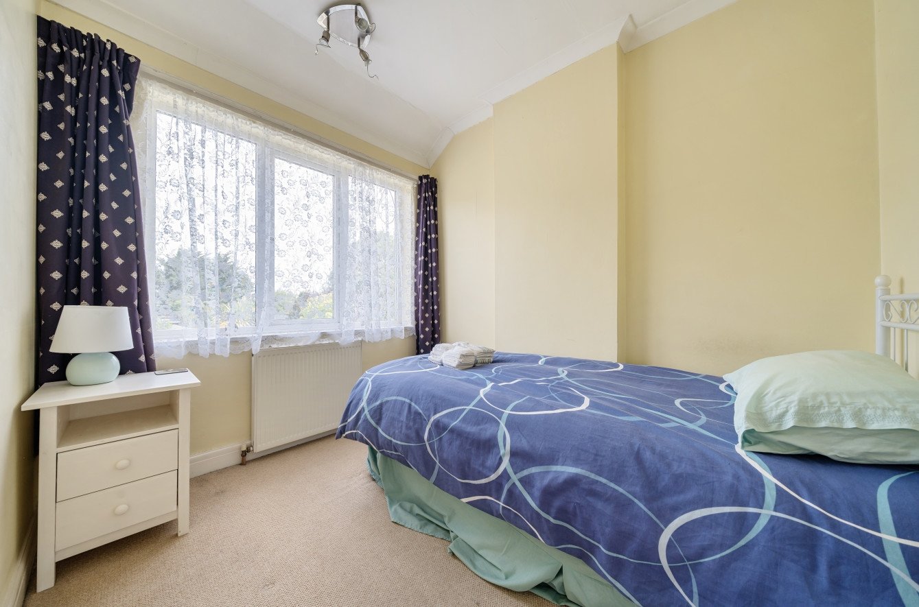 Terraced House for sale in Ingleton Avenue, , DA16 Acorn