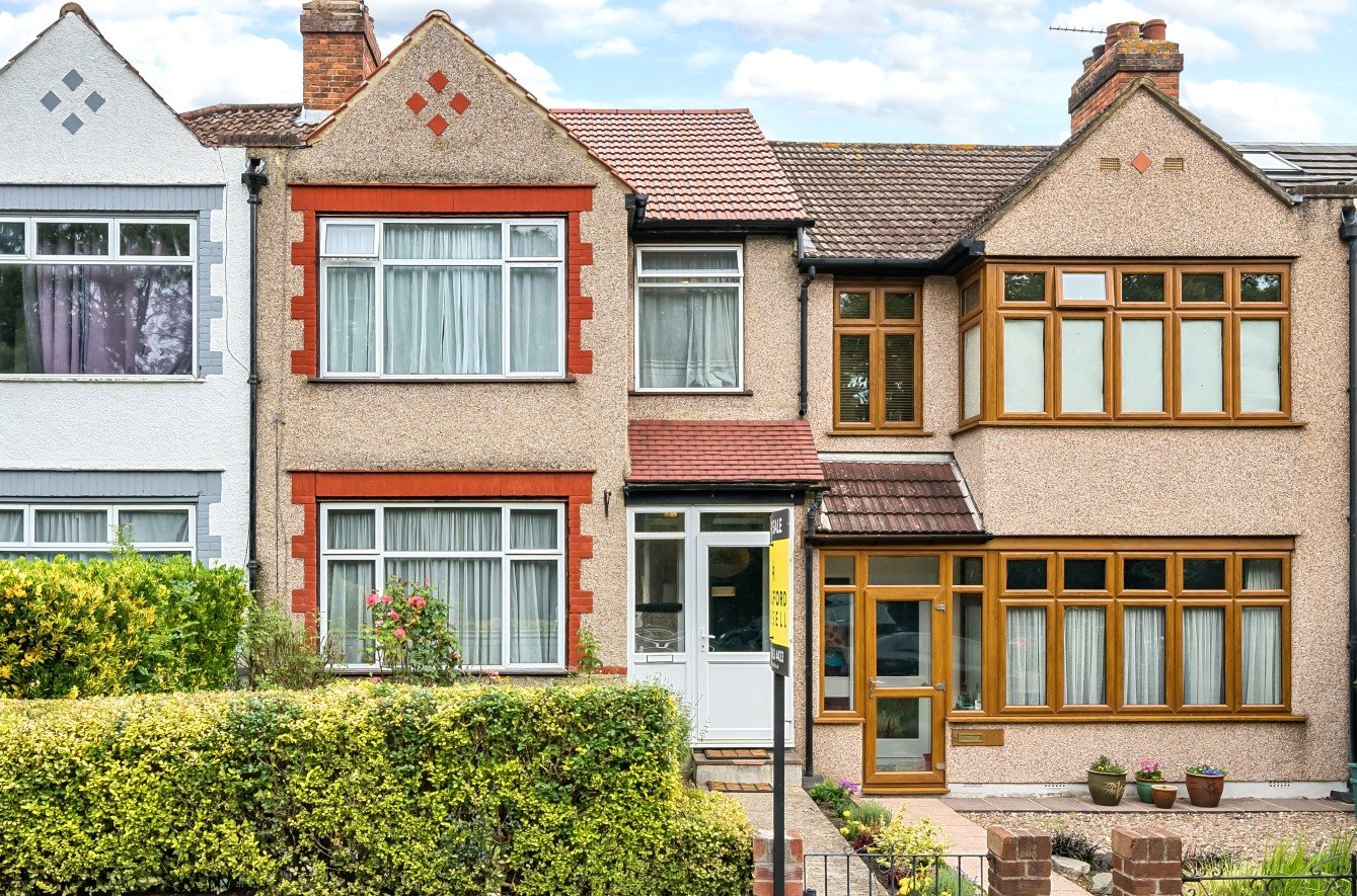 Terraced House for sale in Elmers End Road, Beckenham, , BR3 Langford