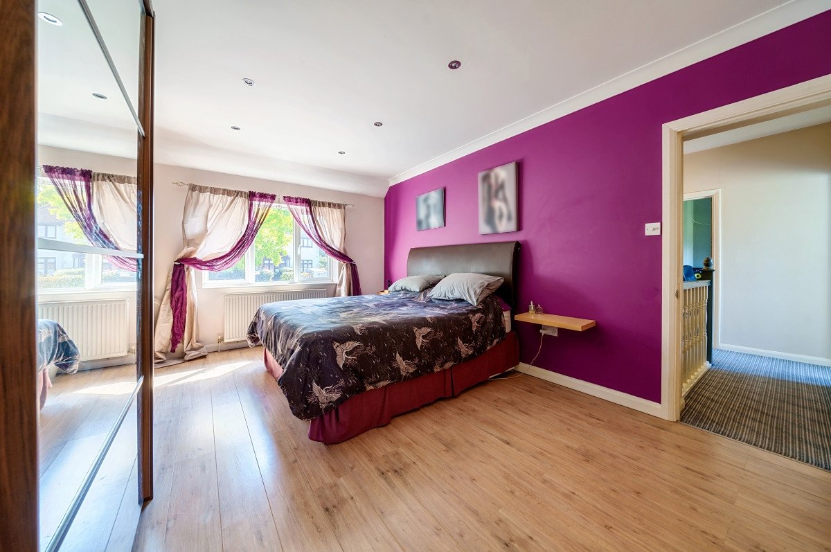 Semidetached House in Eltham Park Gardens, , SE9 John Payne