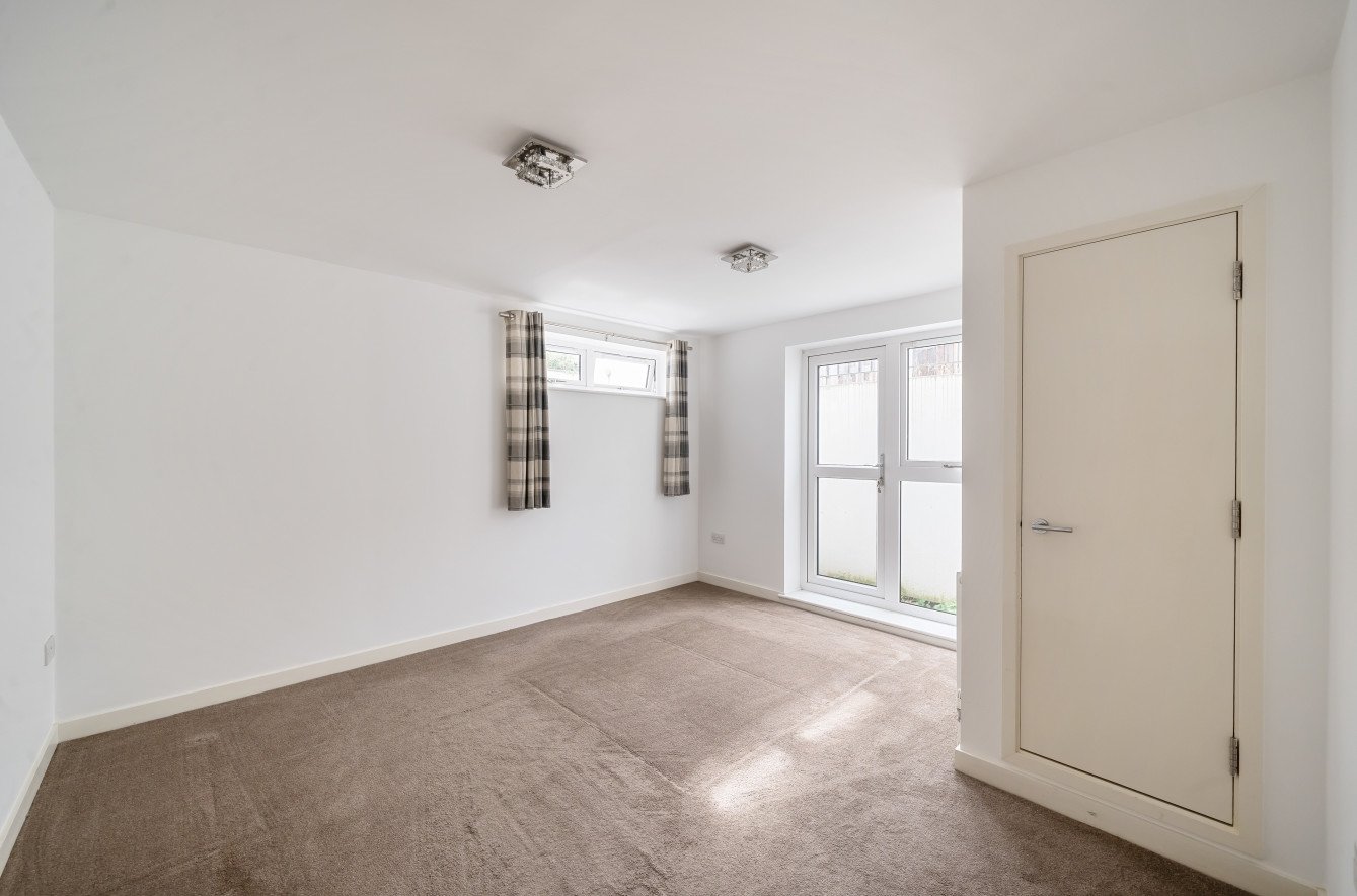 Terraced House for sale in Blagdon Road, London, , SE13 Acorn