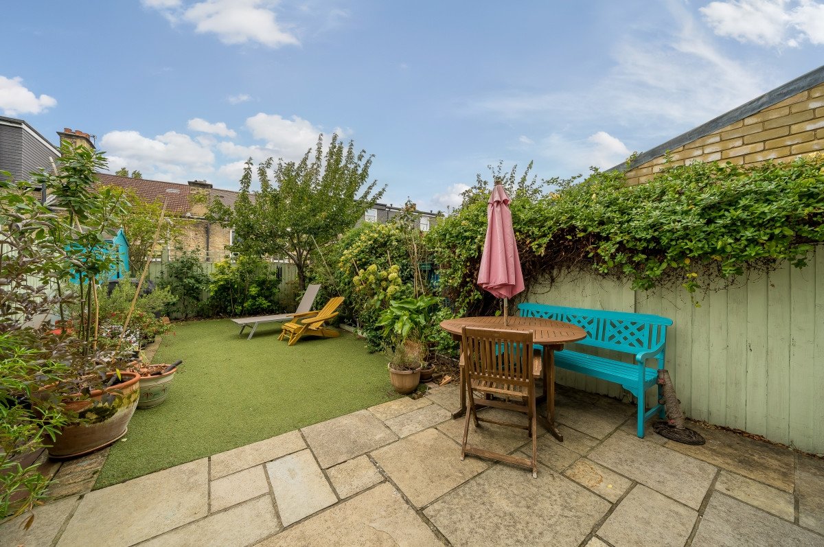 House Share to rent in Mayhill Road, London, , SE7 Acorn