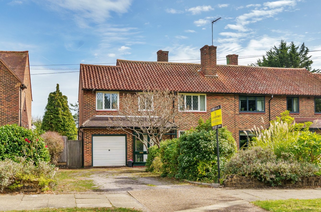 Semidetached House in St. Pauls Wood Hill, , BR5 Langford Russell