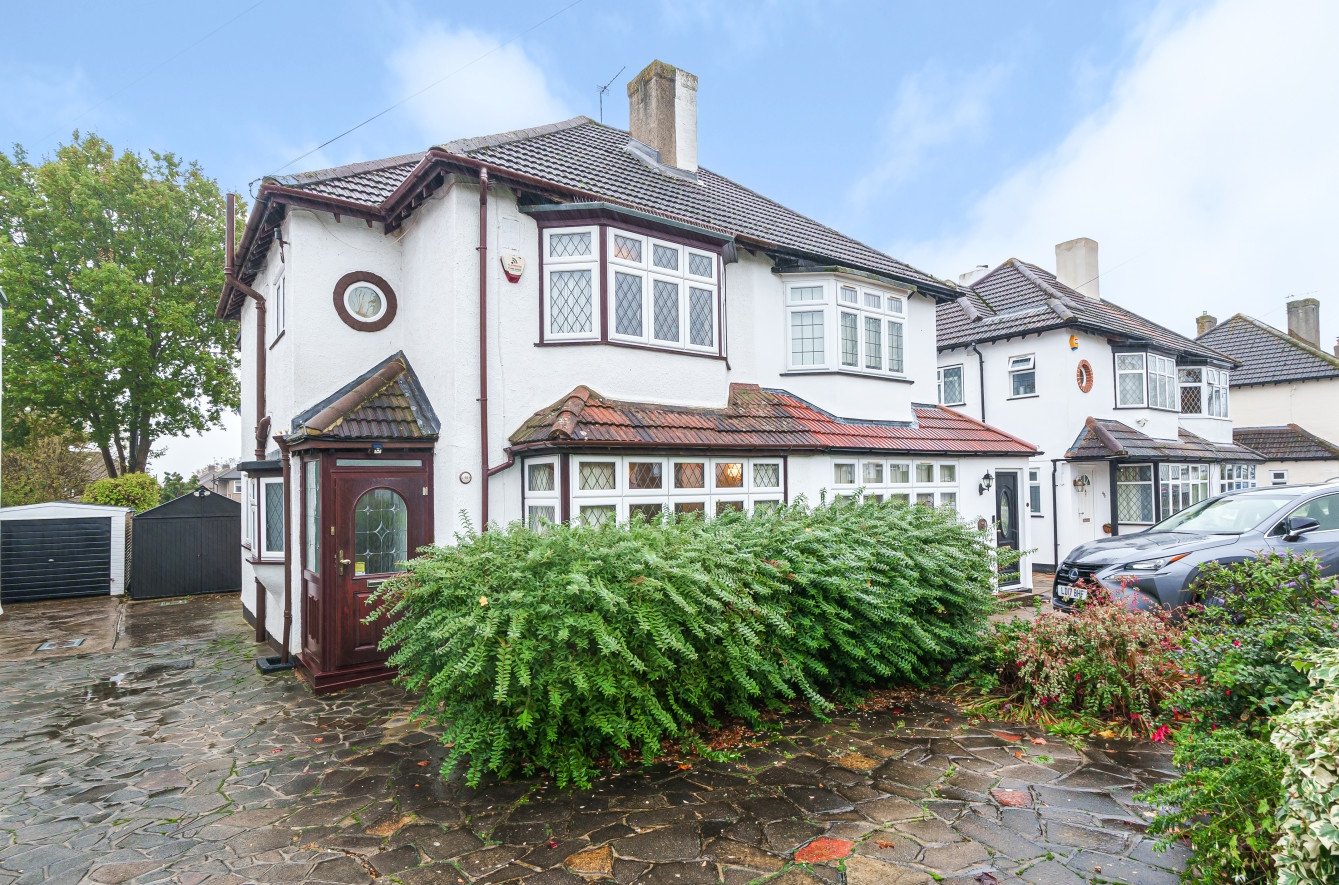 Semi-detached House for sale - Crescent Drive, Orpington, BR5