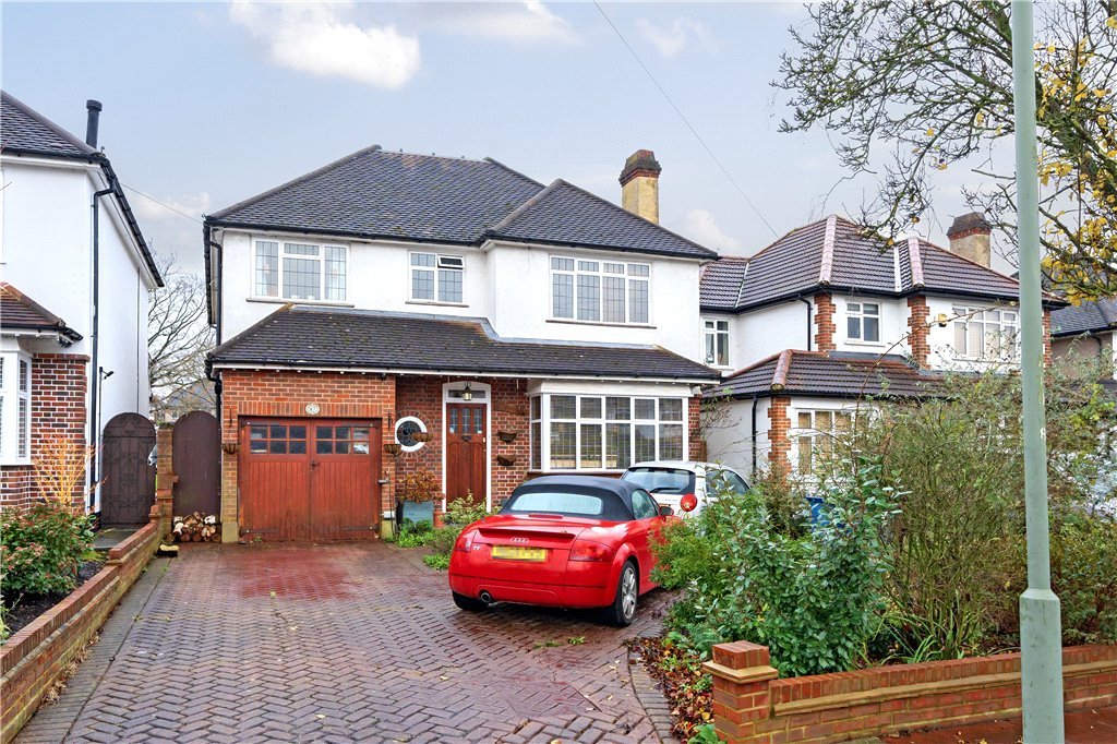 Detached House for sale - Hayes Chase, BR4
