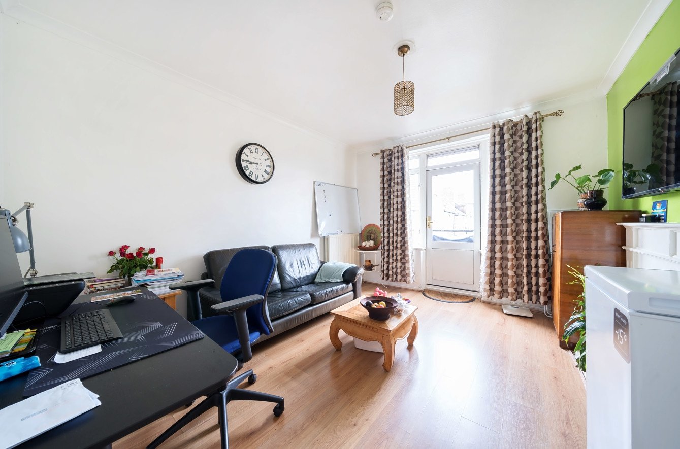 Apartment for sale in Therapia Road, London, , SE22 Acorn