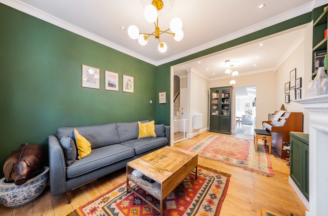 End Of Terrace House for sale in Alma Grove, London, , SE1 Acorn