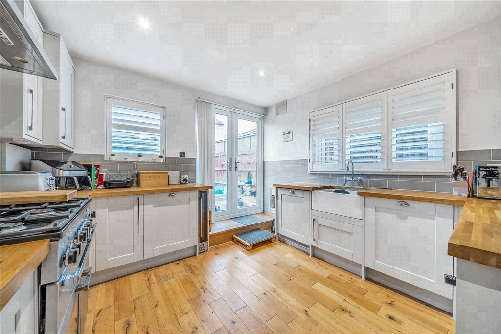 End Of Terrace House for sale in Eglinton Hill, , SE18 John Payne