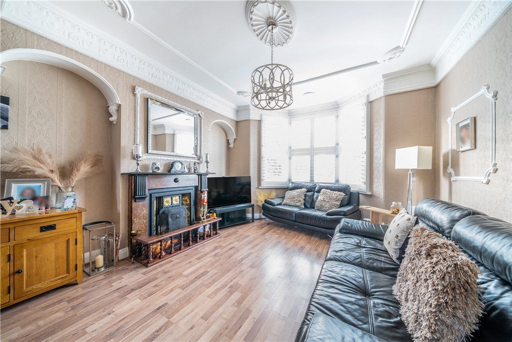 End Of Terrace House for sale in Eglinton Hill, , SE18 John Payne