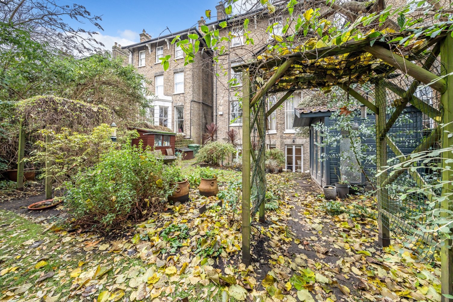 Apartment for sale in Beaconsfield Road, , SE3 John Payne