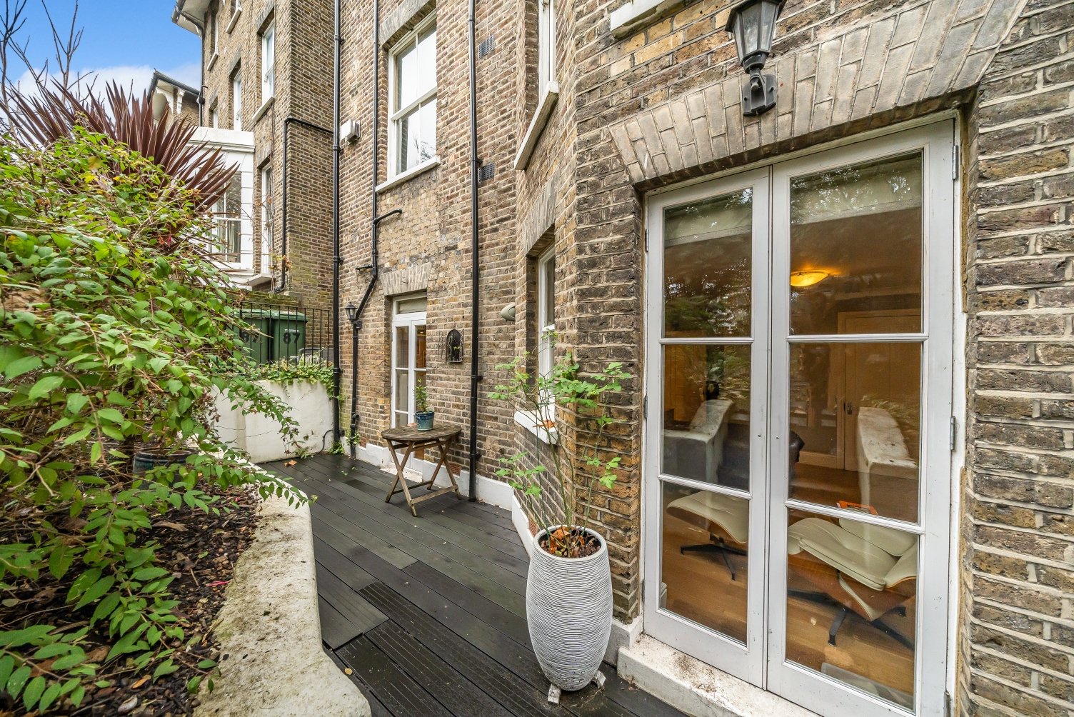 Apartment for sale in Beaconsfield Road, , SE3 John Payne