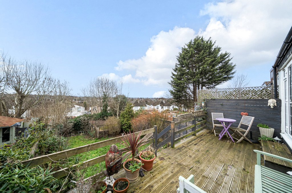 Semidetached House for sale in Kynaston Road, , BR1 Acorn
