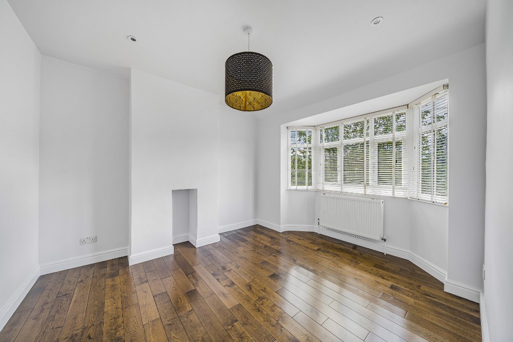 Semidetached House for sale in Montcalm Road, , SE7 John Payne