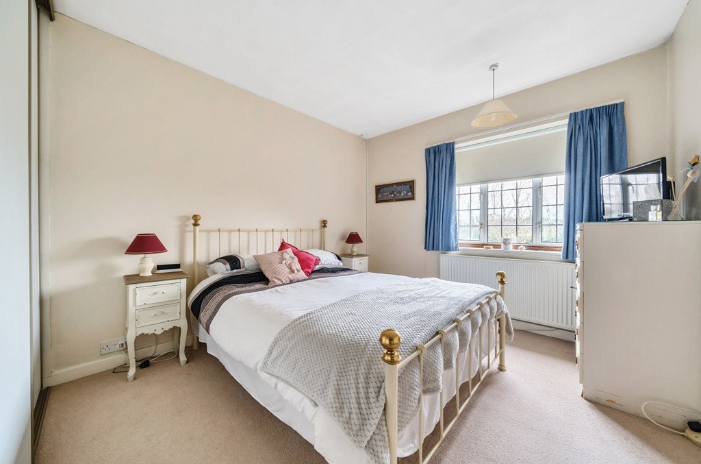 Detached House for sale in Beechenlea Lane, , BR8 Acorn