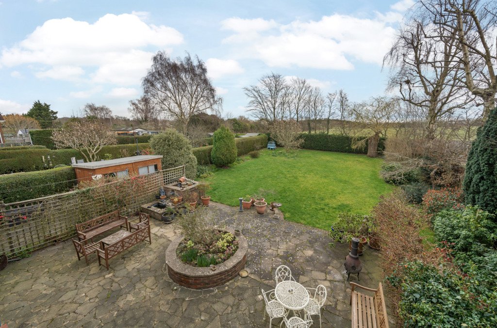 Detached House for sale in Beechenlea Lane, , BR8 Acorn