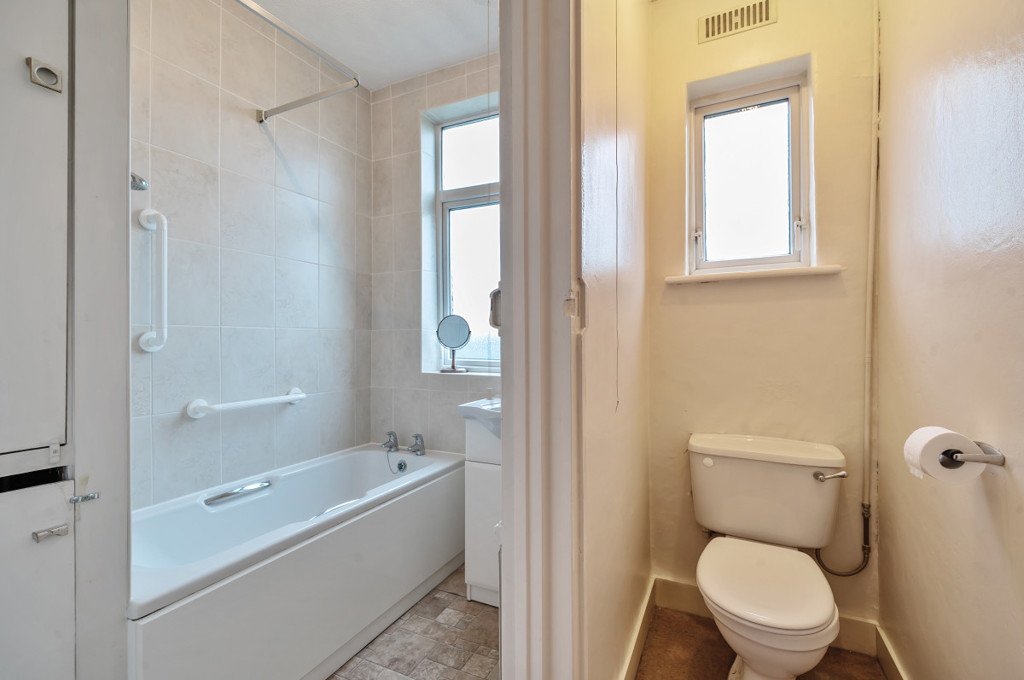 Semidetached House for sale in Holme Lacey Road, , SE12 John Payne
