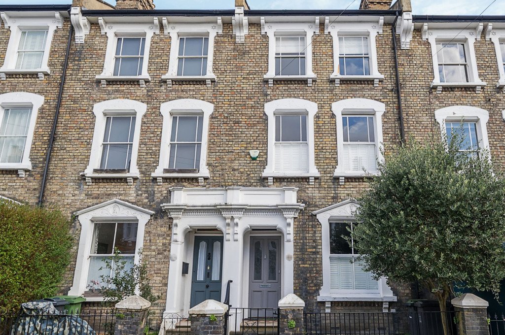 Terraced House for sale in Quentin Road, , SE13 John Payne