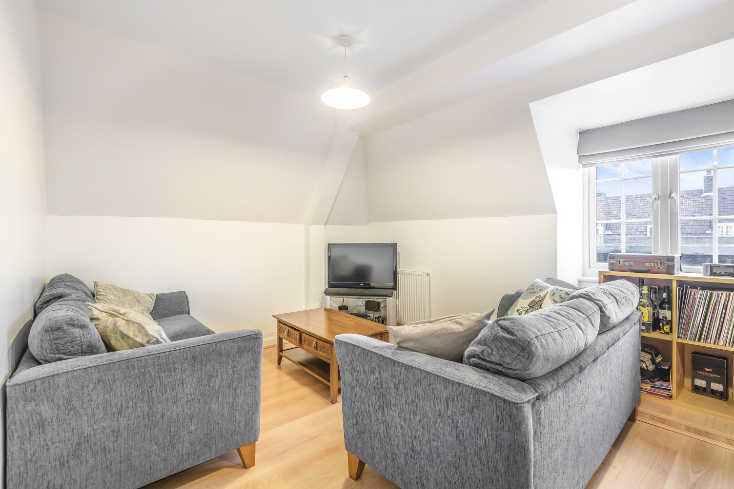 Lazy Owl Image